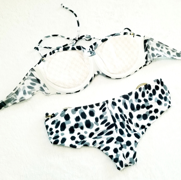 Victoria's Secret Vintage Low Rise Hipster Bandeau Top Two Piece Bikini Set NWT - Picture 8 of 16